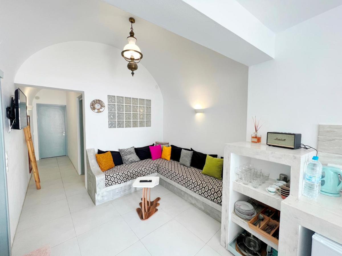 Villa Poli Cave House Santorini à Fira  Extérieur photo
